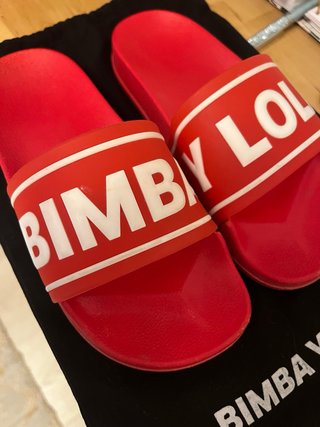 Chanclas Bimba y Lola Rojas
