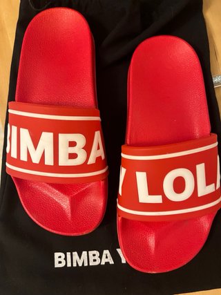Chanclas Bimba y Lola Rojas