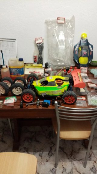 Coche RC Kyosho Canay MP7 Completo