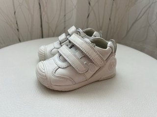 Zapatillas Biomecanics №18