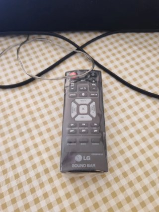 Barra de Sonido LG 2540 Bluetooth