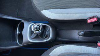 Toyota Aygo 1.0 70 x-play 51 kW (69 CV)