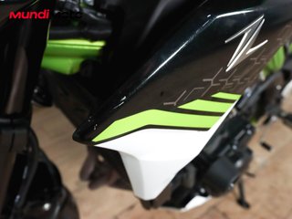 KAWASAKI Z 900 A2