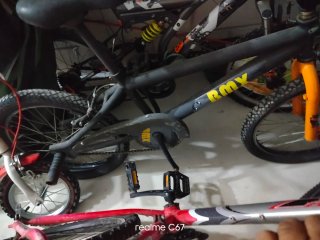 El bici grande solo falta la silla,