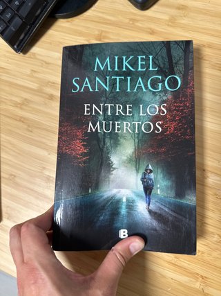 Entre los muertos / Among the Dead