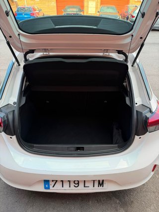Opel Corsa 1.2 gasolina 2021