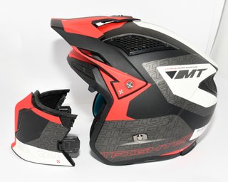 CASCO MOTO MT HELMETS STREETFIGHTER