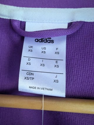 Chaqueta Adidas Real Madrid Morada Talla XS