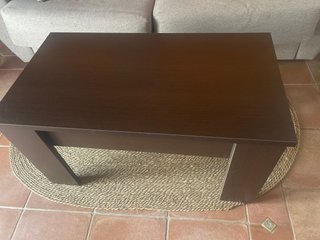 Mesa centro elevable madera oscura
