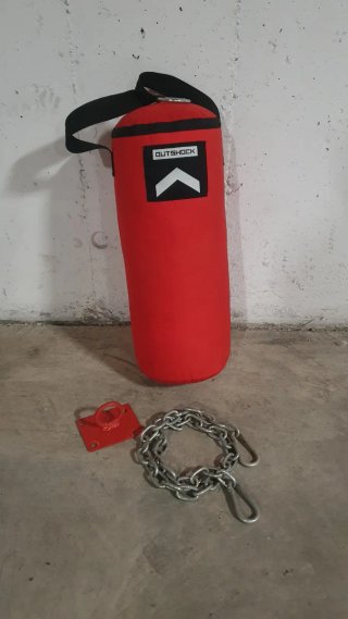 Kit saco de boxeo + guantes niño