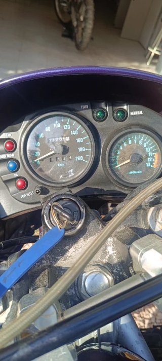 Kawasaki KLE 500 Adventure Moto