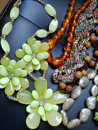 Lote 10 collares vintage bisutería