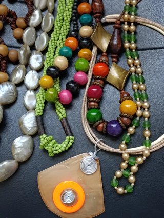 Lote 10 collares vintage bisutería