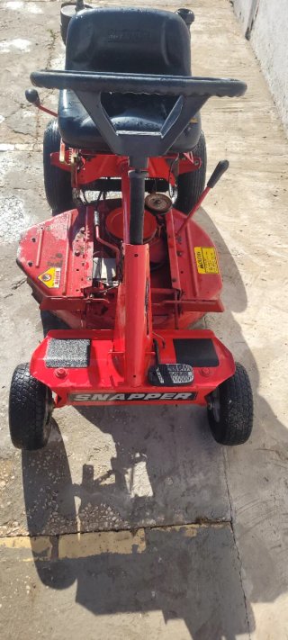 Tractor Cortacésped Snapper Rojo