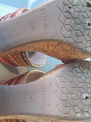 Sandalias de tacón plataforma multicolor