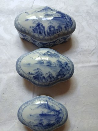 3 Scatoline Ceramica Blu Dipinte