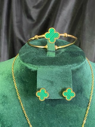 Conjunto Joyas Trébol Oro y Verde(acero inoxidable