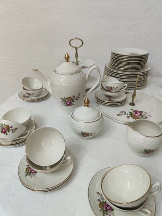 Vajilla Francesa Porcelana Flores Doradas