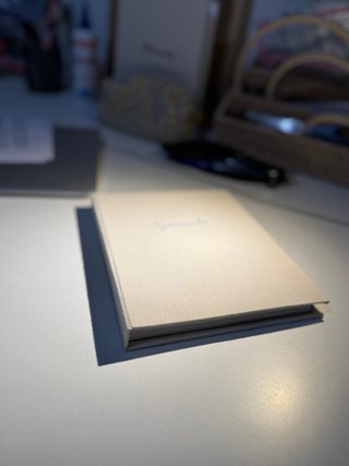 Libro hecho a mano personalizado con bordado