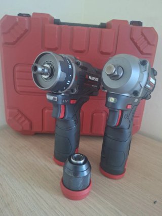 Pack Taladro Atornillador Parkside 12V