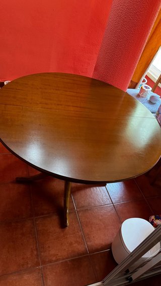 Mesa de comedor extensible de madera