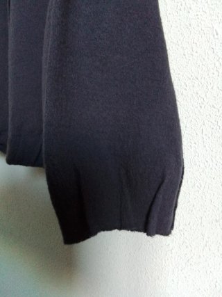 Chaqueta "Adolfo Dominguez", tono morado oscuro.