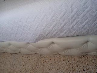 Cabecero y bajos cama polipiel blanco