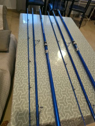 Dos  caña de pescar Surf Leader 450 euros cada uni