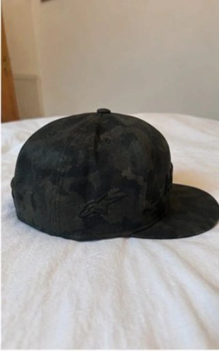 Gorra Astars Negra Camuflaje