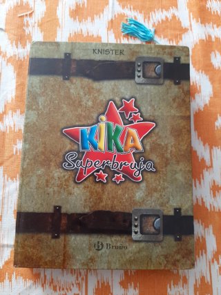 El mundo de Kika y Kika y el hechizo de la Navidad