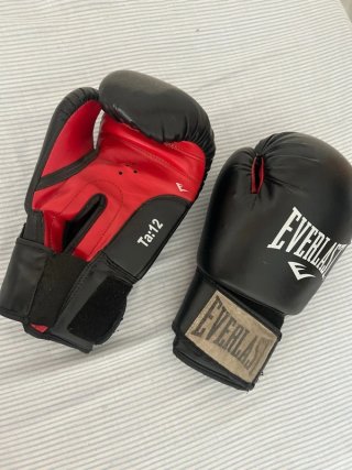 Guantes de Boxeo Everlast Negros