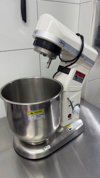 Batidora Profesional Amasadora 10L