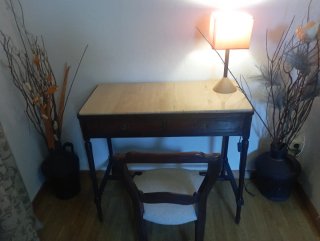 Escritorio madera y mármol beige/marrón