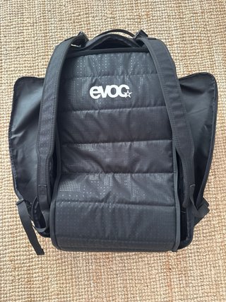 Bolsa Evoc con separadores