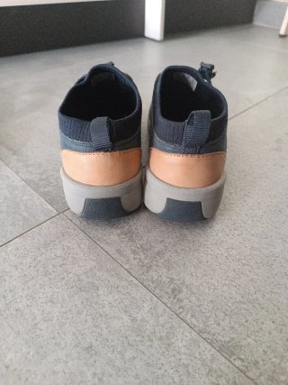 Deportivas niño talla 36