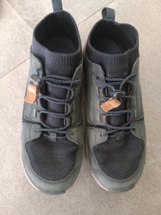 Deportivas niño talla 36