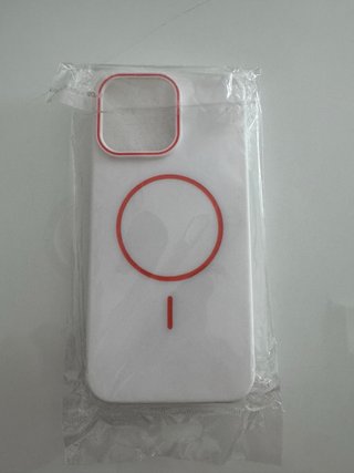 Funda iPhone 15 Pro Max MagSafe Blanca SIN USAR