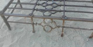 Reja antigua de hierro forjado siglo XVI