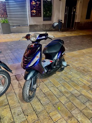 Piaggio zip sp kat morada
