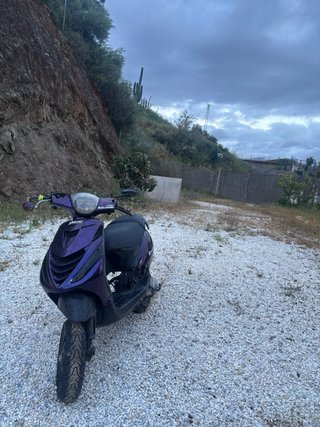 Piaggio zip sp kat morada