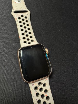 Apple Watch 4 Oro