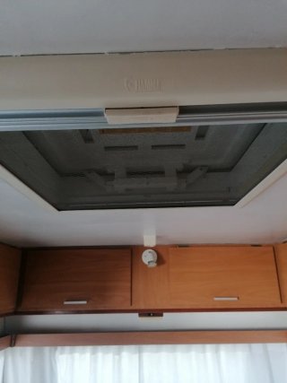Caravana de menos de 750 kg, con ducumentacion