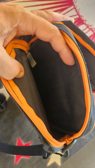 Bolsa bandolera Politours porta documentos