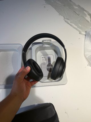 Cascos Beats Studio Pro Negros
