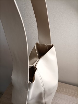 Bolso de piel Zara Beige