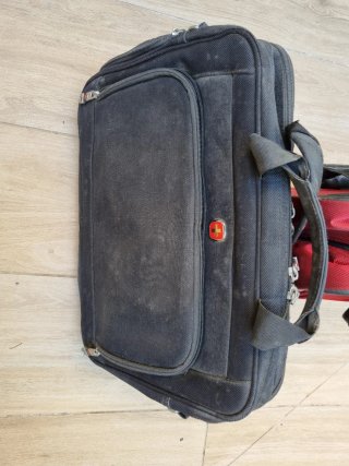 Trolley y maletín Victorinox Rojo, negro, Equipaje