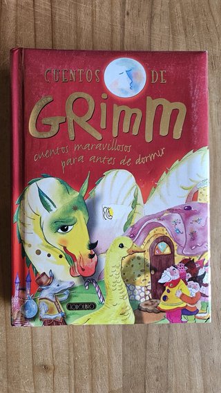 Libro cuentos hermanos grimm