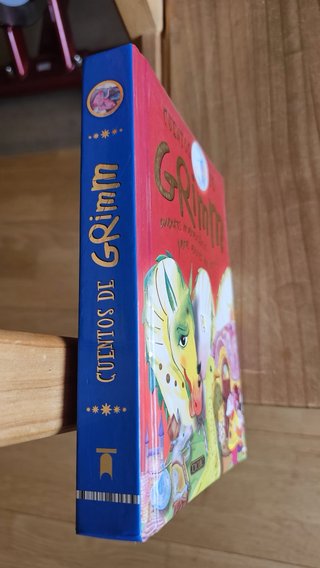 Libro cuentos hermanos grimm
