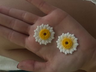 Pendientes Flor Margarita Blanco y Amarillo