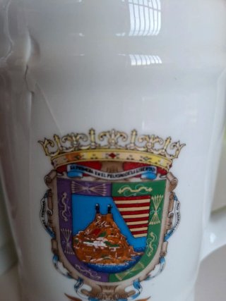 Jarras de porcelana de Andalucía